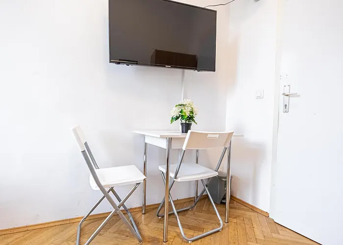 Private In A Comfy 4br With Garden By Lorenz Boehler * Βιέννη