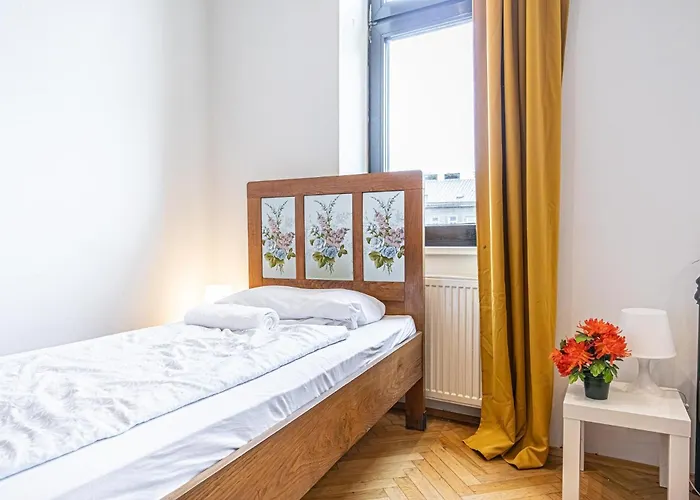 Private In A Comfy 4br With Garden By Lorenz Boehler Vídeň