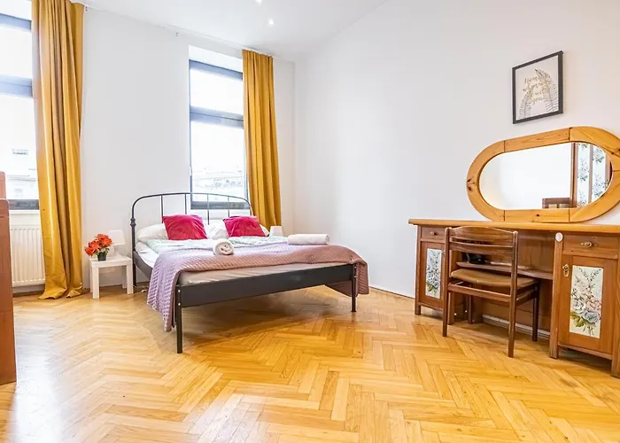 Private In A Comfy 4br With Garden By Lorenz Boehler Βιέννη