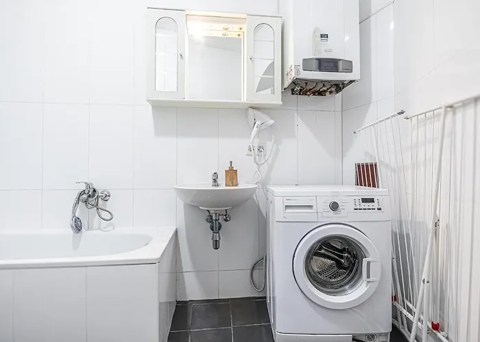 Private In A Comfy 4br With Garden By Lorenz Boehler * Βιέννη